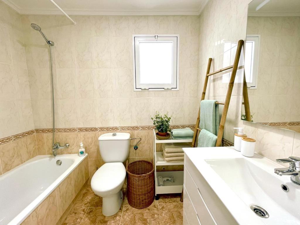 Apartamento Azzurro Apartment Торевиеха Екстериор снимка