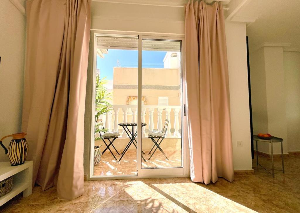 Apartamento Azzurro Apartment Торевиеха Екстериор снимка